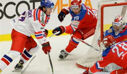 Российские хоккеисты по буллитам уступили сборной Чехии в матче Евротура (видео)