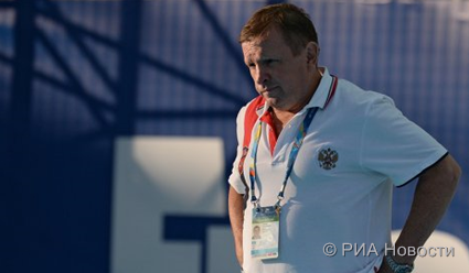 Тренерский совет рекомендовал отправить в отставку наставника ватерполисток Михаила Накорякова