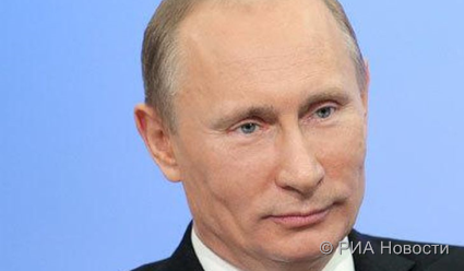 Владимир Путин поприветствовал участников церемонии 
