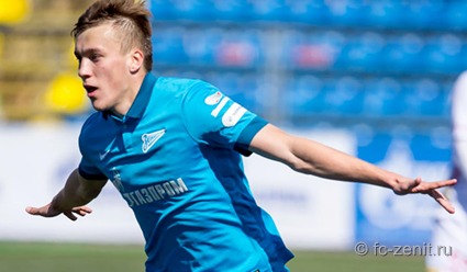 "Зенит-2" переиграл "Луч-Энергию"