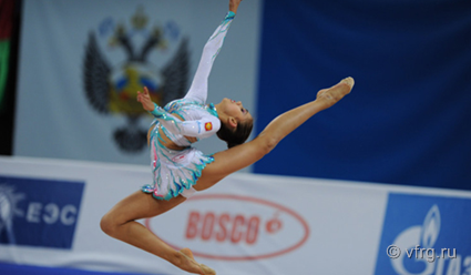 Маргарита Мамун - чемпионка России в упражнении с обручем