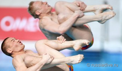 Илья Захаров и Евгений Кузнецов победили в прыжках с трамплина 3 м на этапе Мировой серии