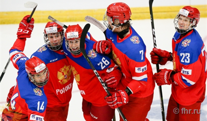 Юниорская сборная России U18 стартовала на Мировом Кубке вызова с победы над Канадой Восток.