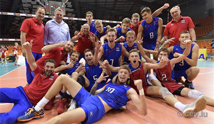 Российские волейболисты взяли бронзу ЧЕ (U-20)