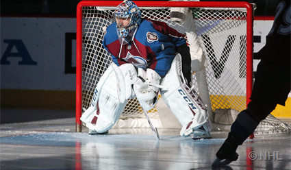 Семен Варламов пропустил пять шайб в победном матче НХЛ 