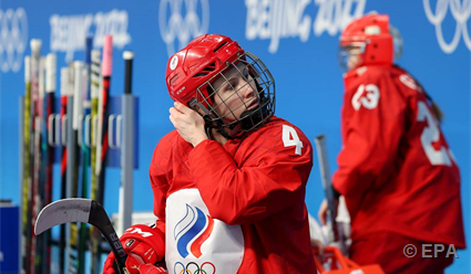 Начало матча между женской сборной России и командой Канады по хоккею отложено