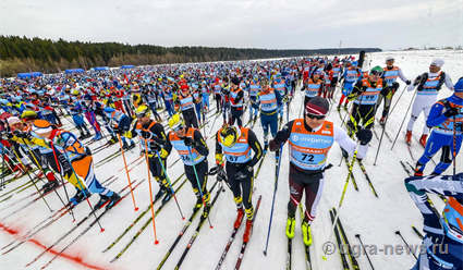 Иван Якимушкин одержал победу в гонке на 50 км свободным стилем на Югорском лыжном марафоне