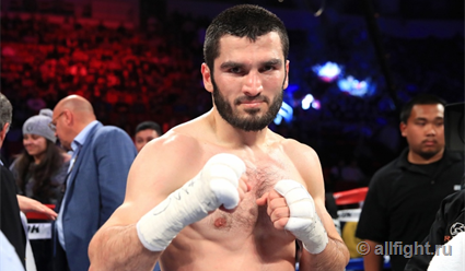 Артур Бетербиев проведёт бой с украинским боксёром Александром Гвоздиком 18 октября в США