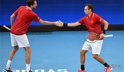 Российские теннисисты победили команду Франции в первом матче Кубка ATP