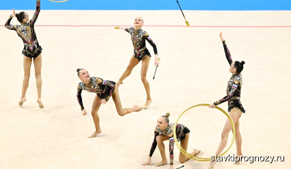 Российские гимнастки выиграли серебро чемпионата Европы в групповых упражнениях с обручами и булавами