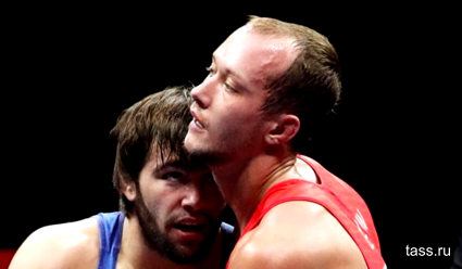 Борцы греко-римского стиля из России выиграли медальный зачет на чемпионате Европы