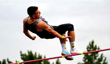 Илья Иванюк победил в прыжках в высоту на чемпионате России