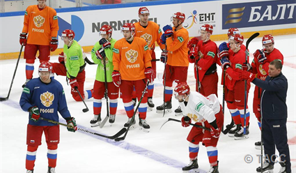 Российские хоккеисты выступят на чемпионате мира под флагом национальной федерации или ОКР